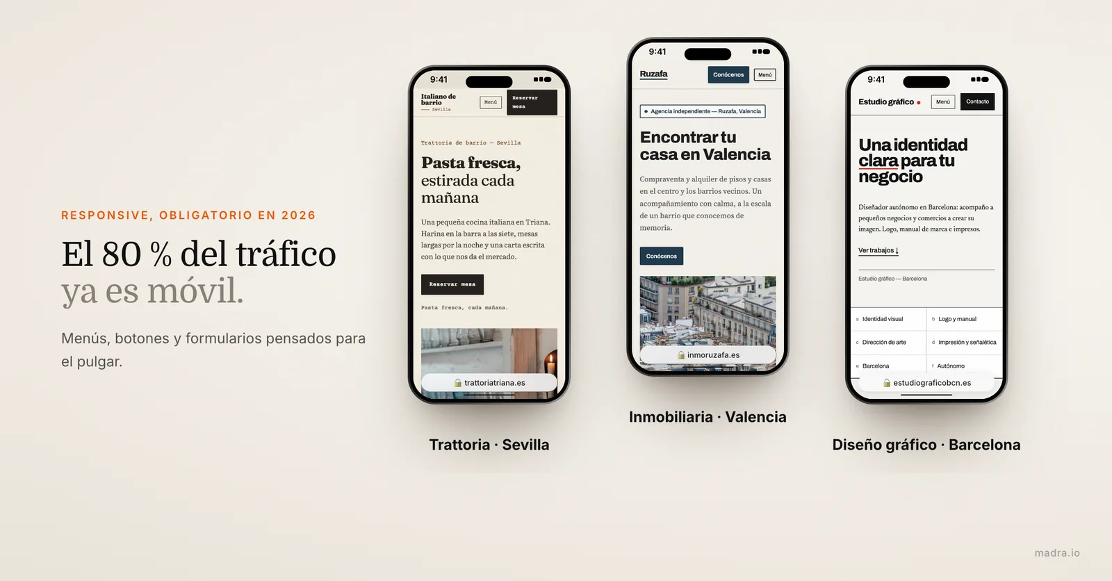 Tres webs profesionales responsive en iPhone: trattoria en Sevilla, inmobiliaria en Valencia y estudio de diseño en Barcelona