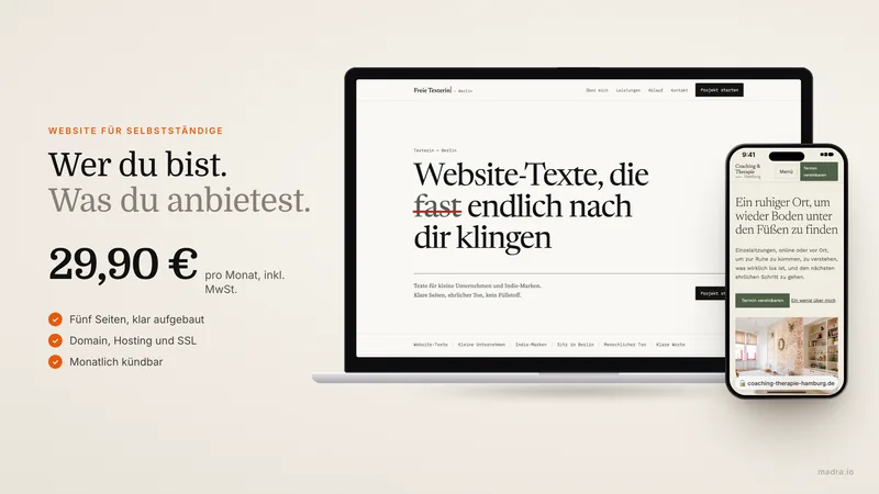 Website einer selbstständigen Texterin auf dem Laptop mit Leistungen und Kontakt